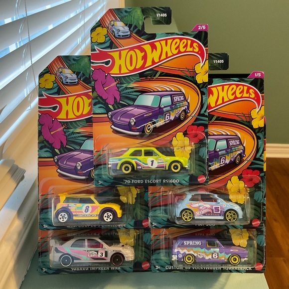 Hot Wheels Spring 2024 Mix Collection - Set of 5 - Picture 1 of 12